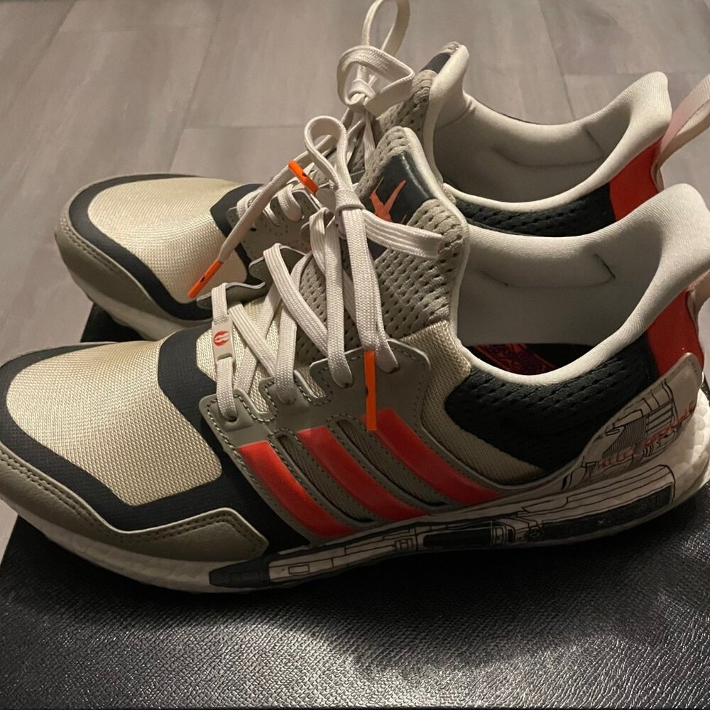 Adidas Ultra Boost S&L Star Wars X-Wing Men's Sneakers US Size 9 Gray/Orange